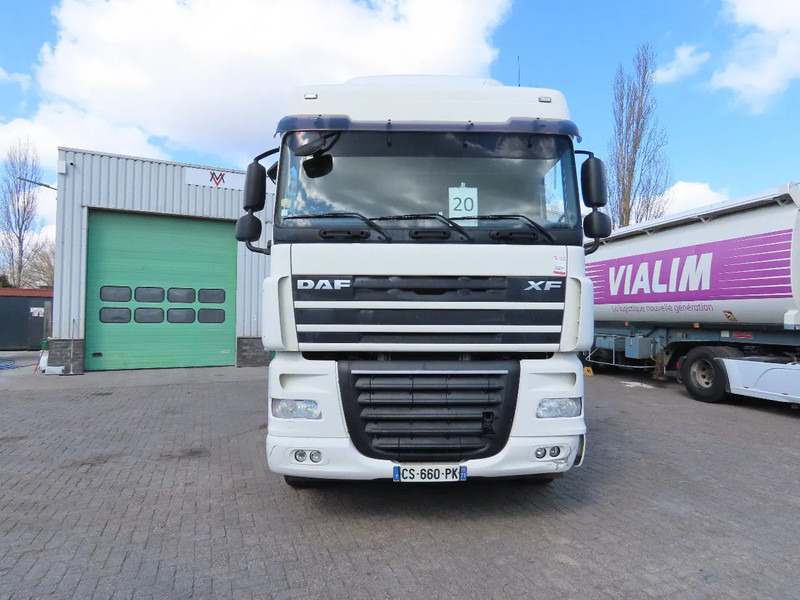 DAF XF 105.460 654164 km EEV Euro5 , 6x2, Retarder, towbar. FRANCE truck! - Camião de caixa aberta/ Plataforma: foto 3 DAF XF 105.460 654164 km EEV Euro5 , 6x2, Retarder, towbar. FRANCE truck! - Camião de caixa aberta/ Plataforma: foto 3