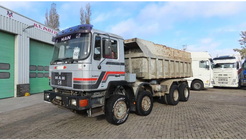 MAN 35.362 8x4 Euro 2, ZF manual gearbox, VERY clean - Caminhão basculante: foto 2 MAN 35.362 8x4 Euro 2, ZF manual gearbox, VERY clean - Caminhão basculante: foto 2