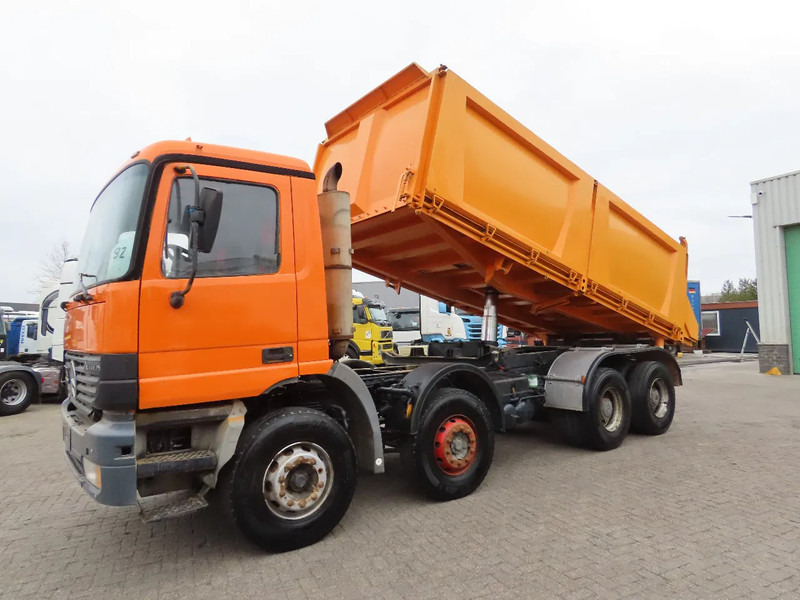 Mercedes-Benz Actros 3240 Manual, steel dumper! Great condition! - Caminhão basculante: foto 2 Mercedes-Benz Actros 3240 Manual, steel dumper! Great condition! - Caminhão basculante: foto 2