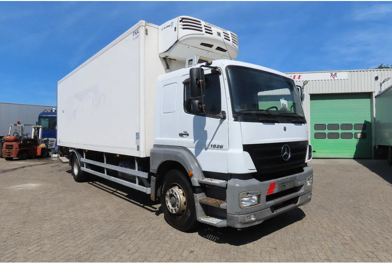 Mercedes-Benz Axor 1828 TK TS500, Lamberet. Very good condition - Caminhão frigorífico: foto 1 Mercedes-Benz Axor 1828 TK TS500, Lamberet. Very good condition - Caminhão frigorífico: foto 1