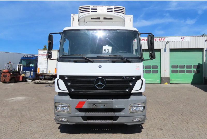 Mercedes-Benz Axor 1828 TK TS500, Lamberet. Very good condition - Caminhão frigorífico: foto 2 Mercedes-Benz Axor 1828 TK TS500, Lamberet. Very good condition - Caminhão frigorífico: foto 2