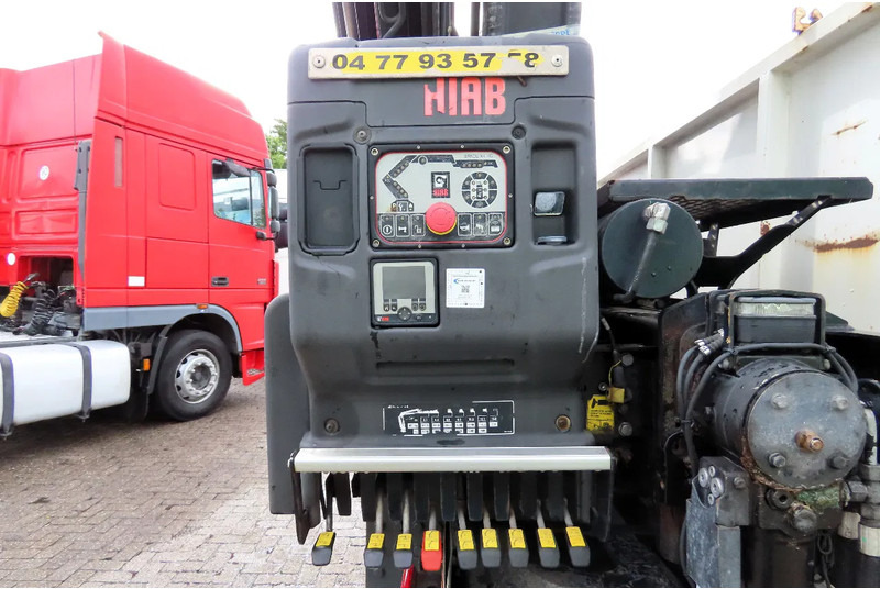 Renault C430 Bj 2018 HIAB X-HIDOU 18 8 , RETARDER, WHEELBASE 4.35M, NAVI - Caminhão grua: foto 3 Renault C430 Bj 2018 HIAB X-HIDOU 18 8 , RETARDER, WHEELBASE 4.35M, NAVI - Caminhão grua: foto 3
