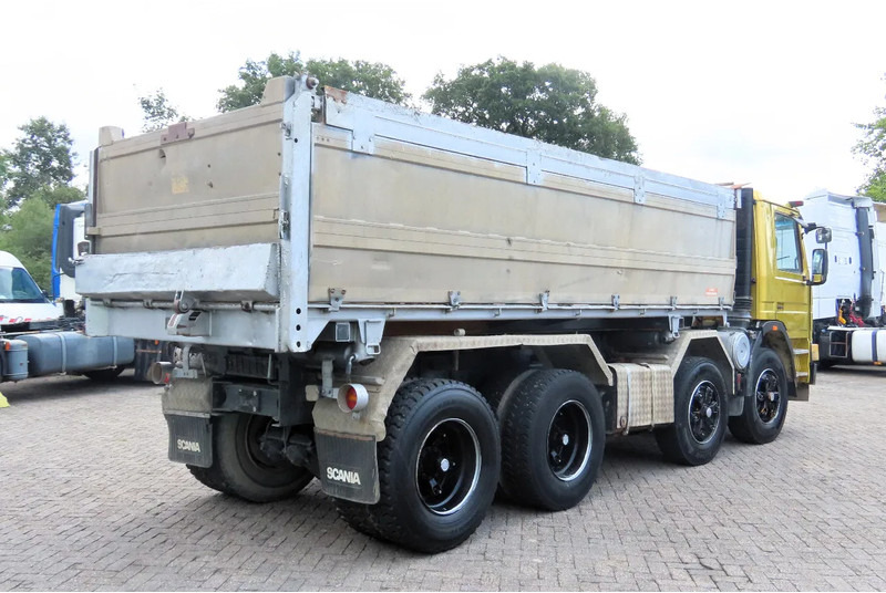 Caminhão basculante Scania 112 - 360 8x4,GREAT CONDITION! 100% VERY CLEAN: foto 14 Caminhão basculante Scania 112 - 360 8x4,GREAT CONDITION! 100% VERY CLEAN: foto 14