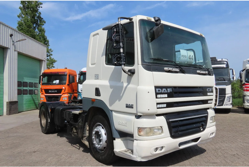 DAF CF 85.410 Manual, Retarder, PTO/Hydraulic, Very clean truck! - Tractor: foto 1 DAF CF 85.410 Manual, Retarder, PTO/Hydraulic, Very clean truck! - Tractor: foto 1
