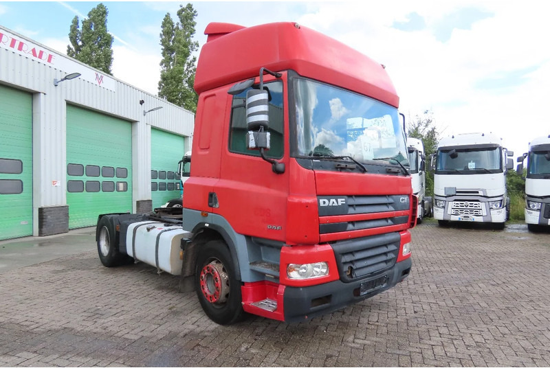 DAF CF 85.430 Manual, DAF engine - Tractor: foto 1 DAF CF 85.430 Manual, DAF engine - Tractor: foto 1