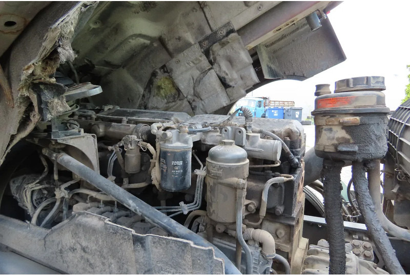 DAF CF 85.430 Manual, DAF engine - Tractor: foto 3 DAF CF 85.430 Manual, DAF engine - Tractor: foto 3