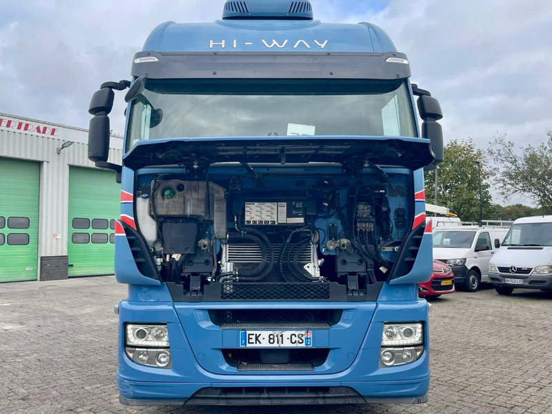 Iveco Stralis 480 TOP state! RETARDER, FRIGO, 2X FUEL TANK, PARKING AIRCO - Tractor: foto 4 Iveco Stralis 480 TOP state! RETARDER, FRIGO, 2X FUEL TANK, PARKING AIRCO - Tractor: foto 4