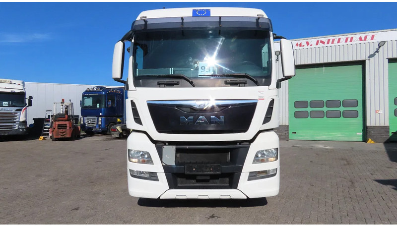 MAN TGX 14.440 RETARDER, 2 tanks, GREAT CONDITION! - Tractor: foto 3 MAN TGX 14.440 RETARDER, 2 tanks, GREAT CONDITION! - Tractor: foto 3
