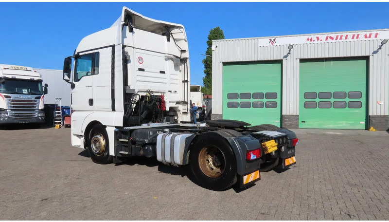 MAN TGX 14.440 RETARDER, 2 tanks, GREAT CONDITION! - Tractor: foto 5 MAN TGX 14.440 RETARDER, 2 tanks, GREAT CONDITION! - Tractor: foto 5