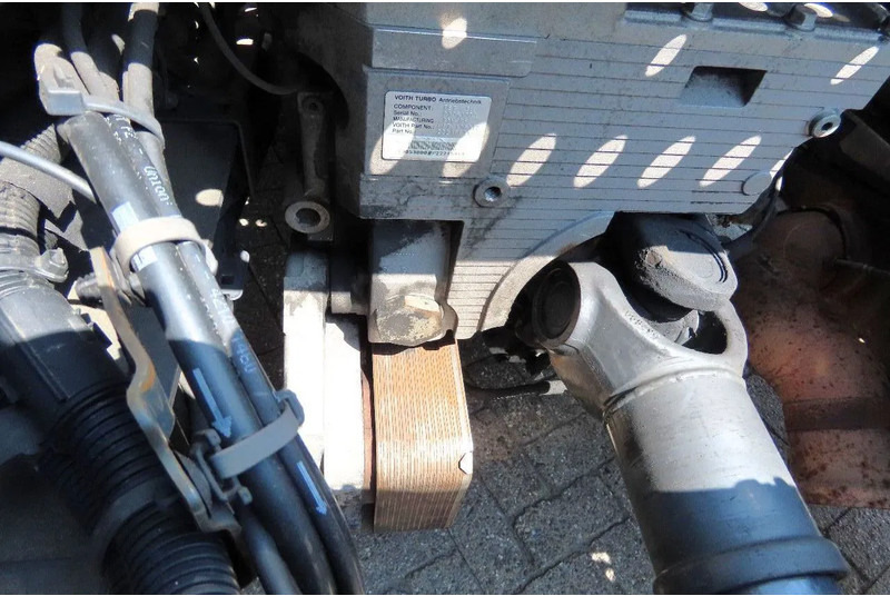 Tractor Renault T460 vin VF611A160FD007308 RETARDER, FRIGO, CLIMA: foto 9 Tractor Renault T460 vin VF611A160FD007308 RETARDER, FRIGO, CLIMA: foto 9