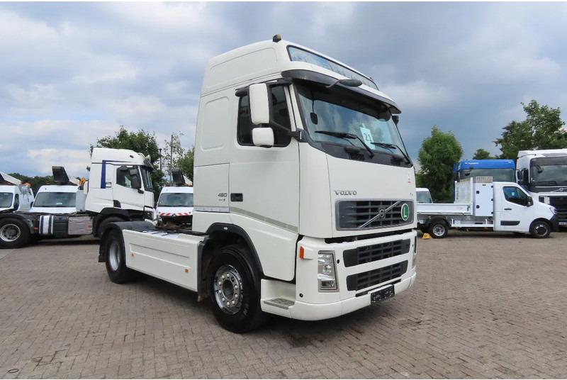 Volvo FH 13.480 - Tractor: foto 1 Volvo FH 13.480 - Tractor: foto 1