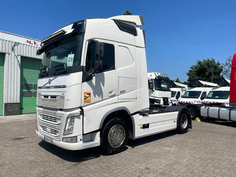 Volvo FH 500 vin: YV2RT40A3JB850702 RETARDER, 2X FUEL TANK, PARKING AIRCO, FRIGO - Tractor: foto 2 Volvo FH 500 vin: YV2RT40A3JB850702 RETARDER, 2X FUEL TANK, PARKING AIRCO, FRIGO - Tractor: foto 2
