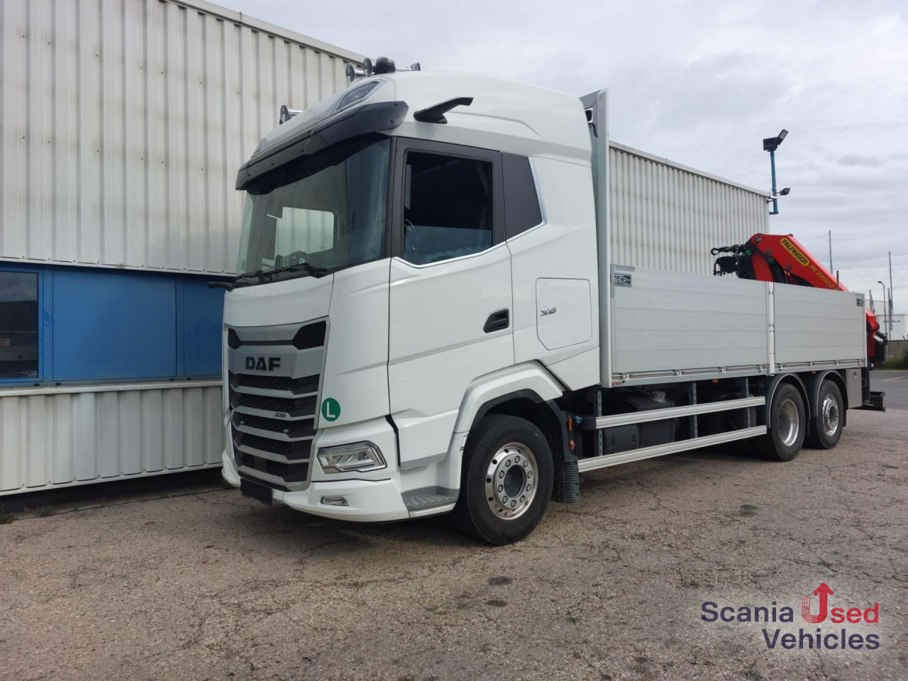 DAF XG 530 FAN 6x2-4 PALFINGER PK 22002-EH D - Camião de caixa aberta/ Plataforma, Caminhão grua: foto 1 DAF XG 530 FAN 6x2-4 PALFINGER PK 22002-EH D - Camião de caixa aberta/ Plataforma, Caminhão grua: foto 1