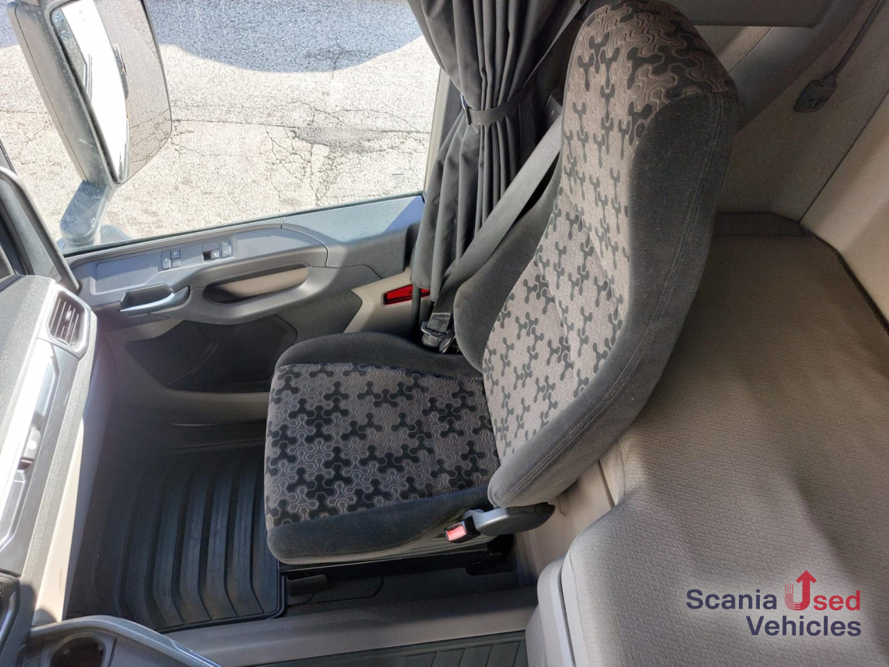 SCANIA R 410 A4x2NA Highline Hydraulik - Tractor: foto 4 SCANIA R 410 A4x2NA Highline Hydraulik - Tractor: foto 4