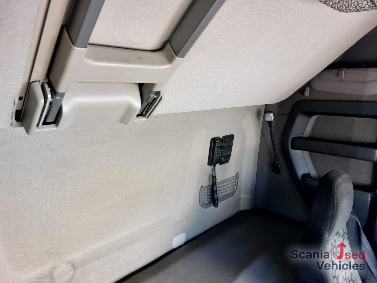 SCANIA R 410 A4x2NA Highline Hydraulik - Tractor: foto 3 SCANIA R 410 A4x2NA Highline Hydraulik - Tractor: foto 3