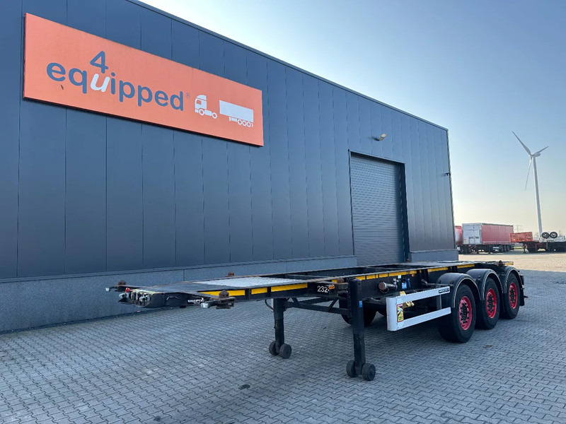Burg 20FT + 20FT SWAP ADR (EX/II, EX/III, FL, AT) Chassis, empty weight: 3.690kg, SAF INTRADISC, 2x Liftaxle, NL-chassis - Semireboque transportador de contêineres/ Caixa móvel: foto 1 Burg 20FT + 20FT SWAP ADR (EX/II, EX/III, FL, AT) Chassis, empty weight: 3.690kg, SAF INTRADISC, 2x Liftaxle, NL-chassis - Semireboque transportador de contêineres/ Caixa móvel: foto 1