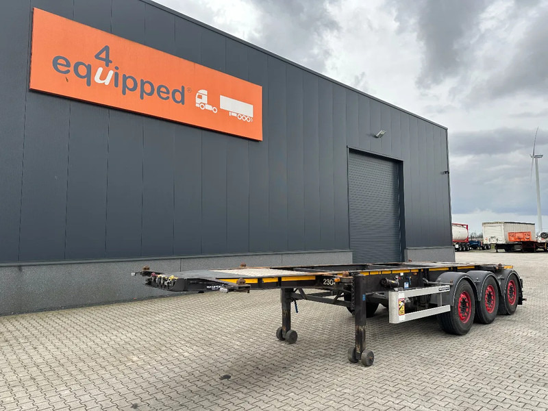 Burg 20FT / 20FT SWAP ADR, Leergewicht : 3.690kg, SAF INTRADISC, 2x Liftachse, NL, APK/ADR: 10-2025, 70% Reifen - Semireboque transportador de contêineres/ Caixa móvel: foto 1 Burg 20FT / 20FT SWAP ADR, Leergewicht : 3.690kg, SAF INTRADISC, 2x Liftachse, NL, APK/ADR: 10-2025, 70% Reifen - Semireboque transportador de contêineres/ Caixa móvel: foto 1
