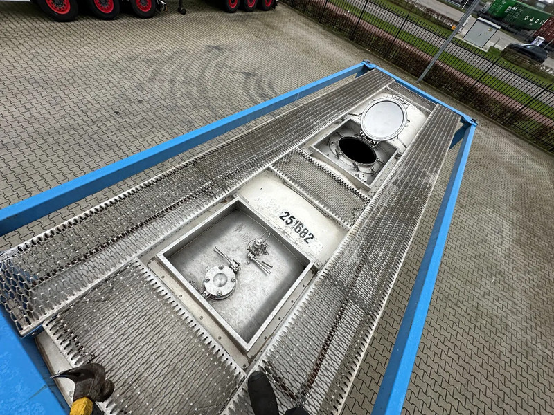 Depósito de armazenamento para transporte de combustível Consani 25.100L / 1-COMP, 20FT ISO, UN PORTABLE T11, 2,5Y-inspection till: 02-2028: foto 10 Depósito de armazenamento para transporte de combustível Consani 25.100L / 1-COMP, 20FT ISO, UN PORTABLE T11, 2,5Y-inspection till: 02-2028: foto 10