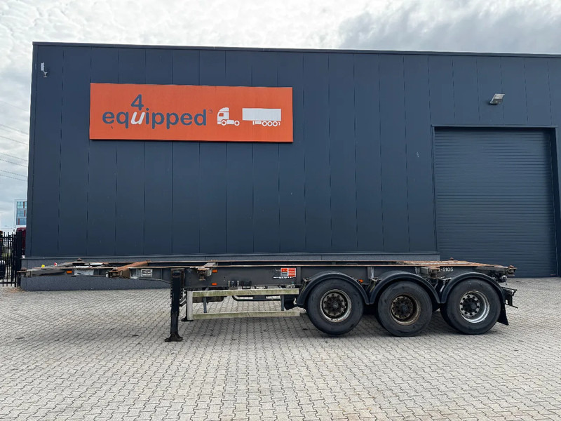 DESOT nice 20FT/30FT ADR-Chassis for SMALL PRICE, liftaxle, 5 twistlocks arms - Semireboque transportador de contêineres/ Caixa móvel: foto 2 DESOT nice 20FT/30FT ADR-Chassis for SMALL PRICE, liftaxle, 5 twistlocks arms - Semireboque transportador de contêineres/ Caixa móvel: foto 2