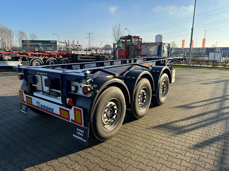 Krone NEW / DIRECT AVAILABLE 20FT ADR-CHASSIS, DISCBRAKES, LIFTAXLE, 2x available - Semireboque transportador de contêineres/ Caixa móvel: foto 3 Krone NEW / DIRECT AVAILABLE 20FT ADR-CHASSIS, DISCBRAKES, LIFTAXLE, 2x available - Semireboque transportador de contêineres/ Caixa móvel: foto 3