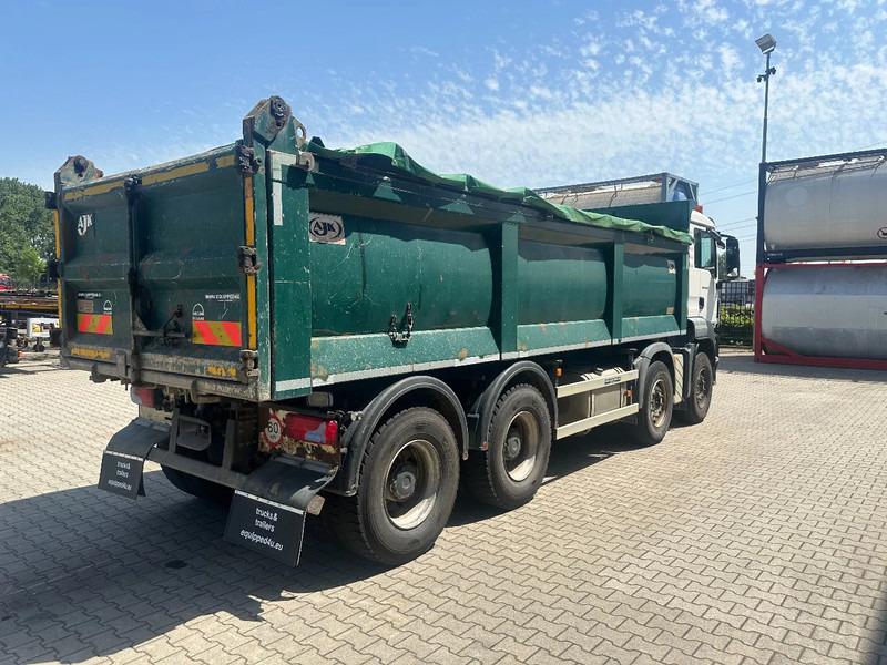 MAN TGS 35.440 AJK HARDOX KIPPER (16.5m3), 8x4, MANUAL, EURO-5, TWIN-STEER, BIG AXLES - Caminhão basculante: foto 5 MAN TGS 35.440 AJK HARDOX KIPPER (16.5m3), 8x4, MANUAL, EURO-5, TWIN-STEER, BIG AXLES - Caminhão basculante: foto 5