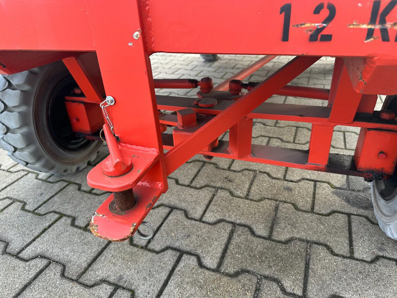 Locação de Mafi double-steered and connectable heavy-duty trailers with 6000kg loading capacity, 9x available Mafi double-steered and connectable heavy-duty trailers with 6000kg loading capacity, 9x available: foto 16