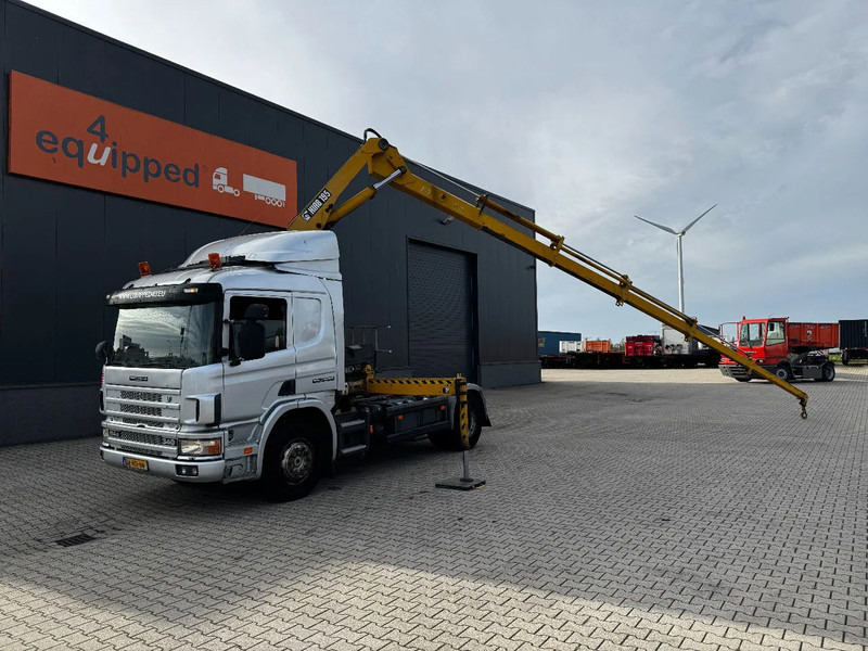 Scania P114-340 + HIAB 19-5 crane + remote / Euro-3 / 3 pedals / NL-truck / APK: 12-2025 - Caminhão grua: foto 1 Scania P114-340 + HIAB 19-5 crane + remote / Euro-3 / 3 pedals / NL-truck / APK: 12-2025 - Caminhão grua: foto 1