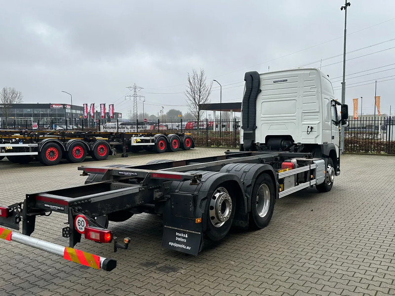 Volvo FM 380 Globetrotter 6x2, ADR (FL, AT, OX), LIFT/STEER, 636.183km - Caminhão chassi: foto 5 Volvo FM 380 Globetrotter 6x2, ADR (FL, AT, OX), LIFT/STEER, 636.183km - Caminhão chassi: foto 5