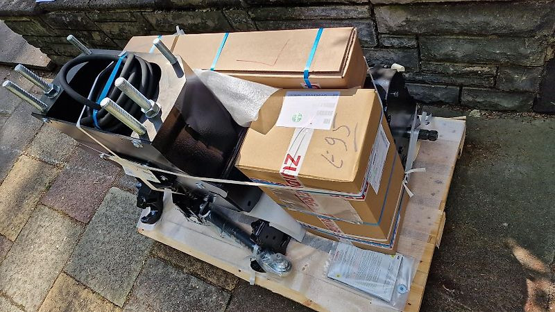 Zuidberg Fronthydraulik, Frontkraftheber, Fronthubwerk zum Case PUMA / PUMA CVX / STEYR CVT - Hidráulica de Máquina agrícola: foto 4 Zuidberg Fronthydraulik, Frontkraftheber, Fronthubwerk zum Case PUMA / PUMA CVX / STEYR CVT - Hidráulica de Máquina agrícola: foto 4