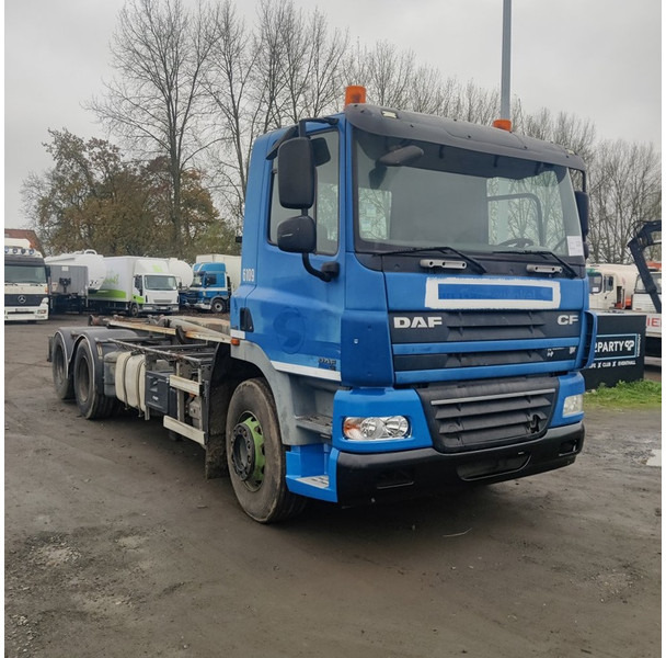 DAF CF 85 430 - Caminhão transportador de contêineres/ Caixa móvel: foto 3 DAF CF 85 430 - Caminhão transportador de contêineres/ Caixa móvel: foto 3
