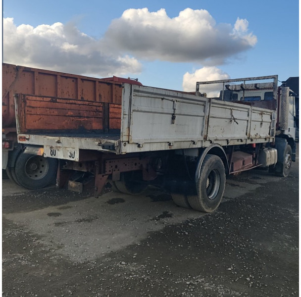 Iveco Eurotech - Camião de caixa aberta/ Plataforma: foto 4 Iveco Eurotech - Camião de caixa aberta/ Plataforma: foto 4