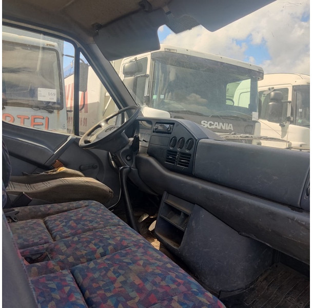 Mercedes-Benz TN-412-DD - Furgão caixa aberta: foto 5 Mercedes-Benz TN-412-DD - Furgão caixa aberta: foto 5