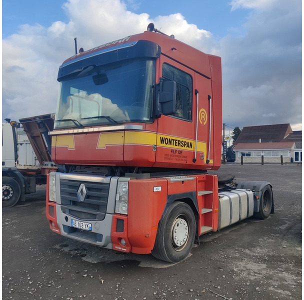 Renault magnum 460 - Tractor: foto 1 Renault magnum 460 - Tractor: foto 1