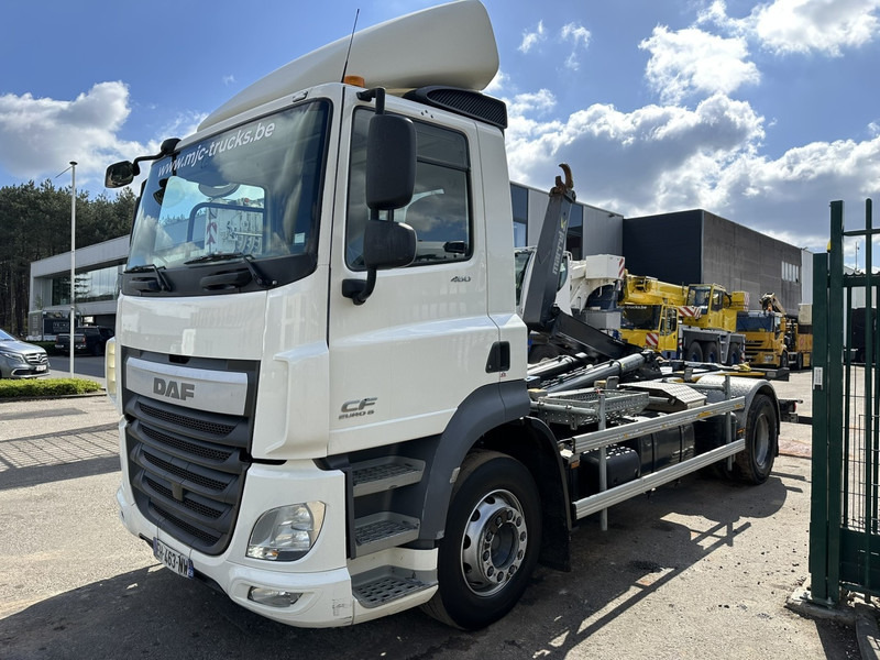 DAF CF 460 4x2 19T MARREL ABROLLKIPPER HAKEN - 5.10M + 1.30M Ausziehbarer Stoßstange - EURO 6 - 13L ENGINE - ZF AUTO - Caminhão polibenne: foto 3 DAF CF 460 4x2 19T MARREL ABROLLKIPPER HAKEN - 5.10M + 1.30M Ausziehbarer Stoßstange - EURO 6 - 13L ENGINE - ZF AUTO - Caminhão polibenne: foto 3