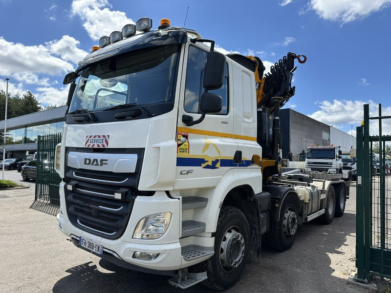 DAF CF 480 8x4 HOOKLIFT + CRANE (19m!) EFFER 205 / 6S + WINCH - RETARDER - *165.000km* - VERY NICE - Caminhão grua: foto 3 DAF CF 480 8x4 HOOKLIFT + CRANE (19m!) EFFER 205 / 6S + WINCH - RETARDER - *165.000km* - VERY NICE - Caminhão grua: foto 3