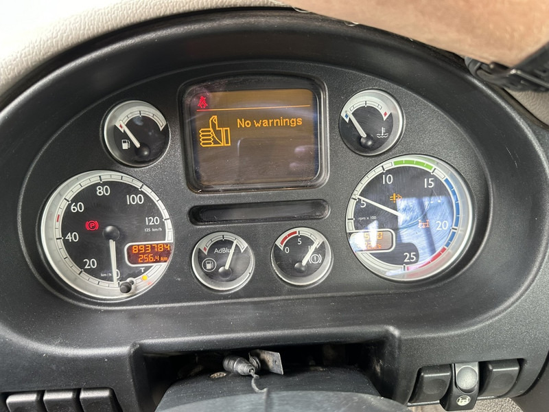 Camião de caixa aberta/ Plataforma, Caminhão grua DAF CF 85.360 8x2 PRITSCHE 7m35 + KRAN EFFER 165-3S + RADIO - MANUAL GEARBOX ZF - EURO 5 - BE TRUCK: foto 13