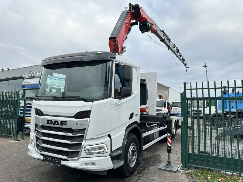 DAF XD 450 6x4 + (24m) CRANE FASSI F345 8x + WINCH - 35.000km - *TOP CONDITION* - BE TRUCK - Caminhão grua: foto 3 DAF XD 450 6x4 + (24m) CRANE FASSI F345 8x + WINCH - 35.000km - *TOP CONDITION* - BE TRUCK - Caminhão grua: foto 3
