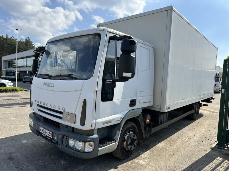 Iveco EUROCARGO 80E18 CLOSED BOX 6m00 x 2m49 x 2m37 - EURO 5 - *176.000km* - TAILLIFT - MANUAL - BE TRUCK - Caminhão furgão: foto 3 Iveco EUROCARGO 80E18 CLOSED BOX 6m00 x 2m49 x 2m37 - EURO 5 - *176.000km* - TAILLIFT - MANUAL - BE TRUCK - Caminhão furgão: foto 3