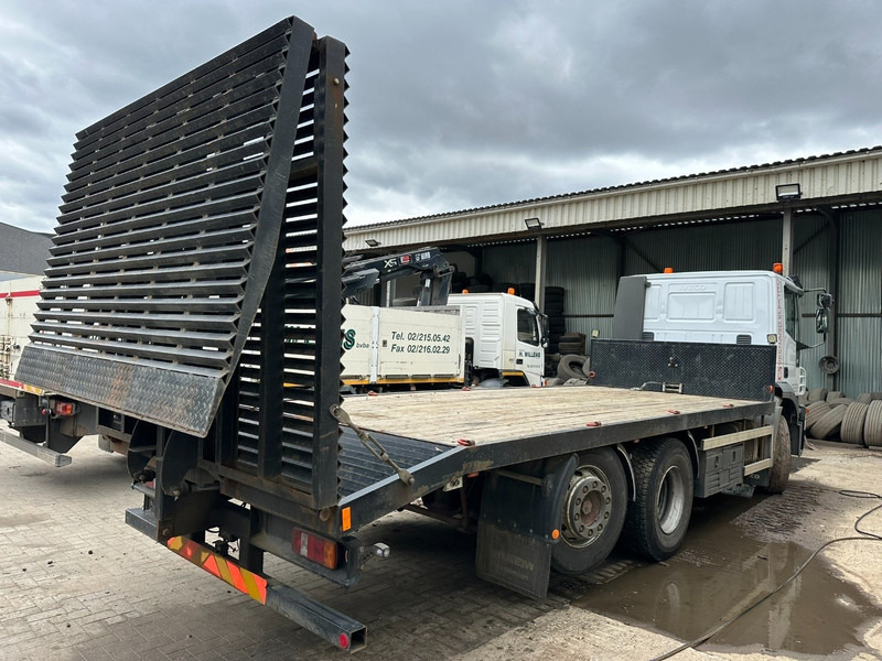 Iveco STRALIS 270 6x2 OPRIJWAGEN / AUTOTRANSPORTER / MACHINE CARRIER + WINCH + RAMPS - *127.000km* - BE TRUCK - Caminhão transporte de veículos: foto 4 Iveco STRALIS 270 6x2 OPRIJWAGEN / AUTOTRANSPORTER / MACHINE CARRIER + WINCH + RAMPS - *127.000km* - BE TRUCK - Caminhão transporte de veículos: foto 4