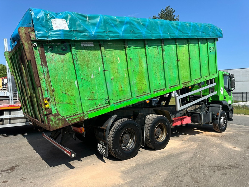 Iveco TRAKKER 310 6x4 STEEL TIPPER / KIPPER 35m³ - MANUAL ZF - BIG AXLES / HUB REDUCTION - STEEL SPRING / BLATT / LAMES - Caminhão basculante: foto 4 Iveco TRAKKER 310 6x4 STEEL TIPPER / KIPPER 35m³ - MANUAL ZF - BIG AXLES / HUB REDUCTION - STEEL SPRING / BLATT / LAMES - Caminhão basculante: foto 4