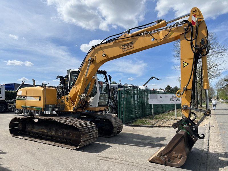Liebherr R 317 Litronic 17.5T - 86kW - 7711h - DEUTZ 4 CYL - MONOBOOM - CE - BE MACHINE - Escavadora de rastos: foto 1 Liebherr R 317 Litronic 17.5T - 86kW - 7711h - DEUTZ 4 CYL - MONOBOOM - CE - BE MACHINE - Escavadora de rastos: foto 1