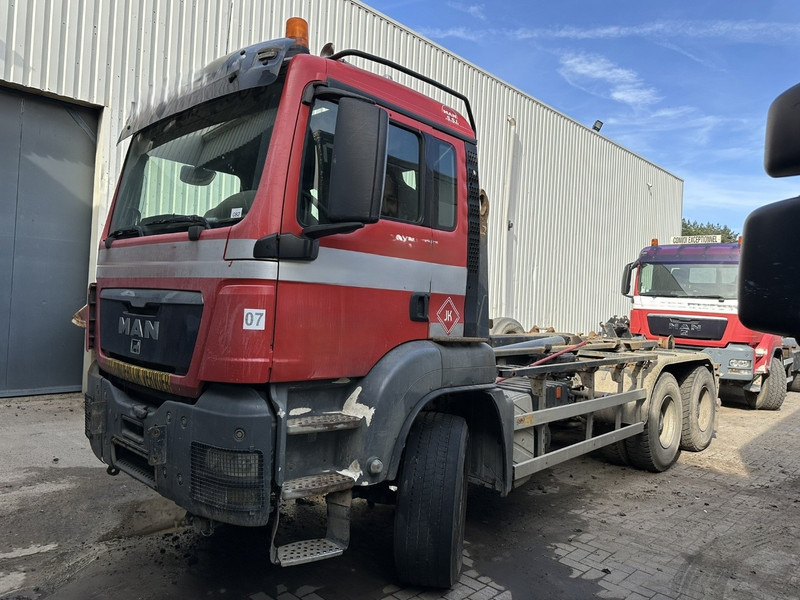 MAN TGA 26.400 6x4 AJK 20T - 5430mm - MANUAL GEARBOX - STEEL SPRING / BLATT - BIG AXLES / AP ACHSEN - Caminhão polibenne: foto 3 MAN TGA 26.400 6x4 AJK 20T - 5430mm - MANUAL GEARBOX - STEEL SPRING / BLATT - BIG AXLES / AP ACHSEN - Caminhão polibenne: foto 3