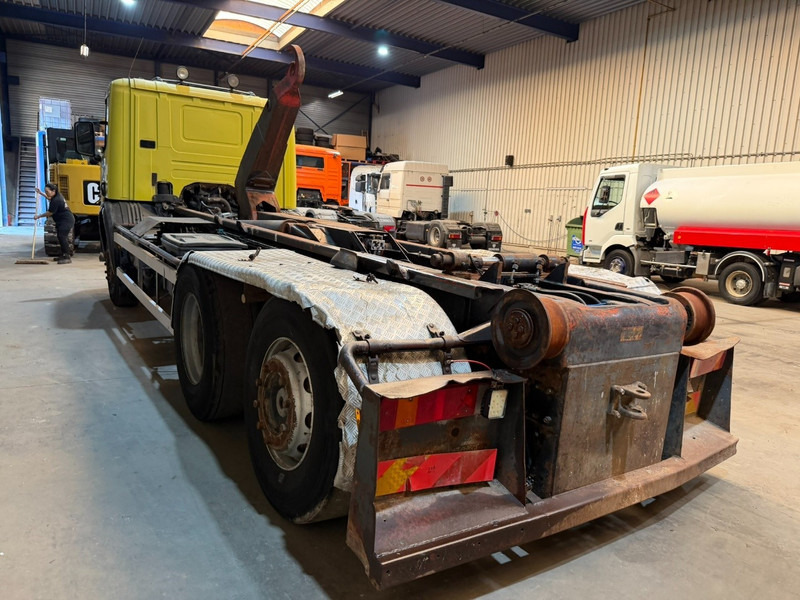 Scania 94G-260 6x2 HOOKLIFT - MANUAL - BE TRUCK - Caminhão polibenne: foto 5 Scania 94G-260 6x2 HOOKLIFT - MANUAL - BE TRUCK - Caminhão polibenne: foto 5