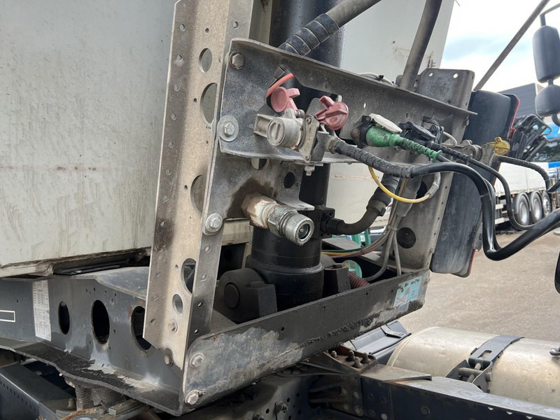 Semireboque basculante Schmitz Cargobull SKI 24 3-AXLES SAF - STEEL BODY / ALU TIPPER  - GOOD CONDITION: foto 9