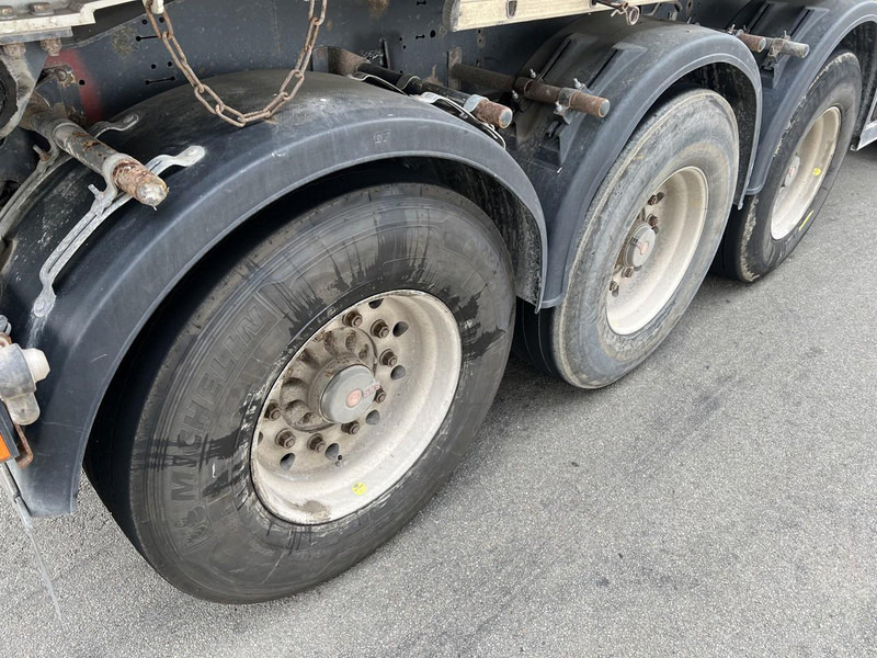 Semireboque basculante Schmitz Cargobull SKI 24 3-AXLES SAF - STEEL BODY / ALU TIPPER  - GOOD CONDITION: foto 14