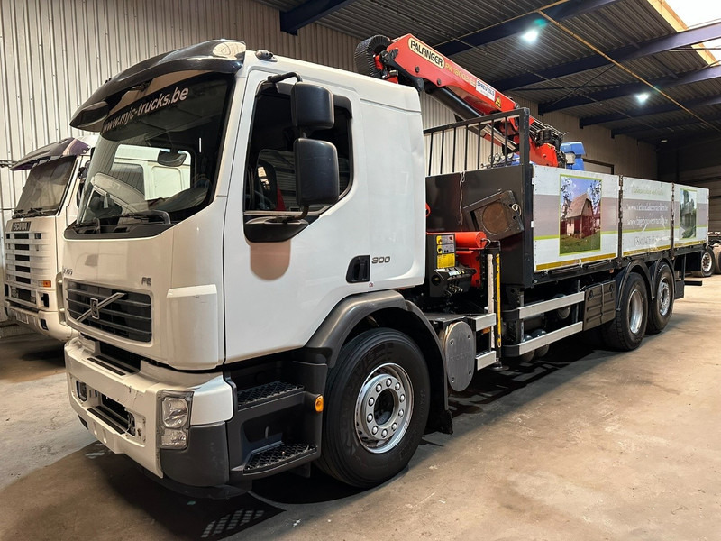 Volvo FE 300 6x2 + crane (20m!) PALFINGER PK18002 E 6x - LIFT / STEERING AXLE - MANUAL - EURO 5 - Caminhão grua: foto 3 Volvo FE 300 6x2 + crane (20m!) PALFINGER PK18002 E 6x - LIFT / STEERING AXLE - MANUAL - EURO 5 - Caminhão grua: foto 3