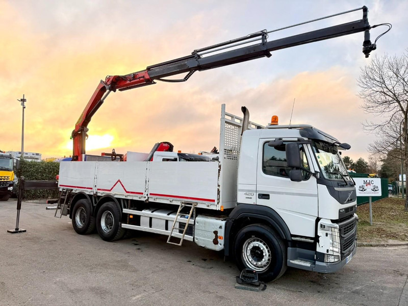 Volvo FM 420 6x4 + CRANE PALFINGER PK18502 SH B (3x) - ROTATOR - 5/6 F - TÜV 05/2026 - CG FR - PLATFORM 6m50 - I-Shift - 325.000km - STEEL SPRING / HUB REDUCTION - Caminhão grua: foto 1 Volvo FM 420 6x4 + CRANE PALFINGER PK18502 SH B (3x) - ROTATOR - 5/6 F - TÜV 05/2026 - CG FR - PLATFORM 6m50 - I-Shift - 325.000km - STEEL SPRING / HUB REDUCTION - Caminhão grua: foto 1