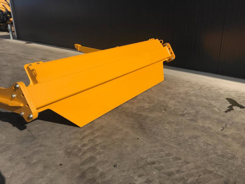 BELL B30E - Rampa hidráulica de Máquina de construção: foto 5 BELL B30E - Rampa hidráulica de Máquina de construção: foto 5