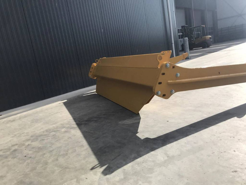 BELL B30E - Rampa hidráulica de Máquina de construção: foto 4 BELL B30E - Rampa hidráulica de Máquina de construção: foto 4