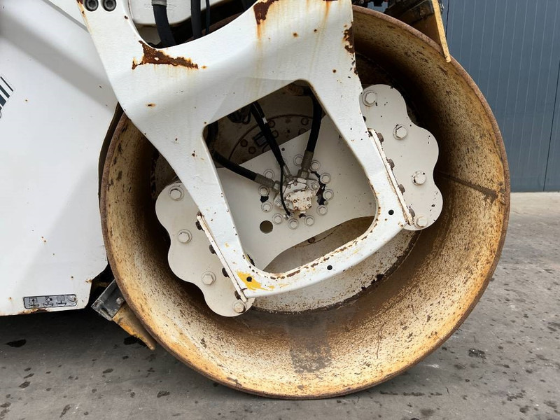 Rolo Bomag BW151AD-5: foto 13